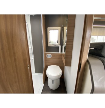 Adria Coral XL Axess 600 DP