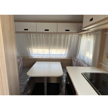 Adria aviva 360 dk