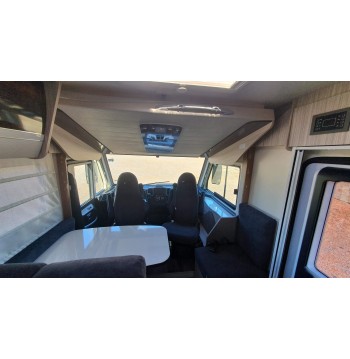 ELNAGH MAGNUM 530 180Cv