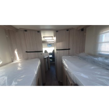 ELNAGH MAGNUM 530 180Cv