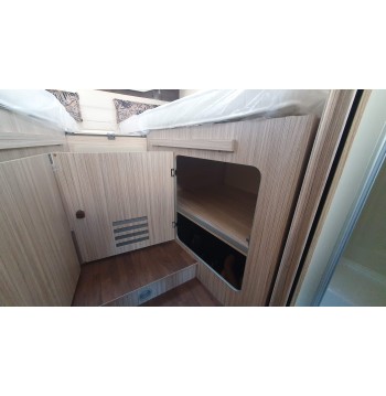 ELNAGH MAGNUM 530 180Cv