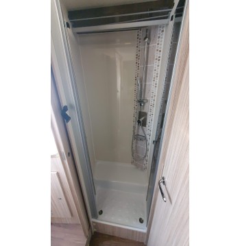 ELNAGH MAGNUM 530 180Cv