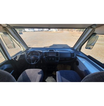 ELNAGH MAGNUM 530 180Cv