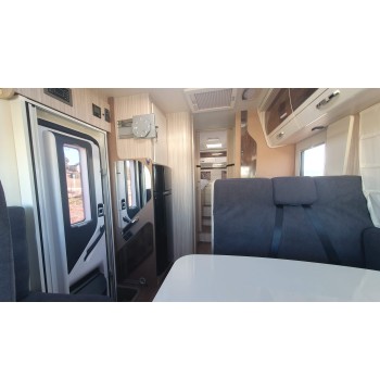 ELNAGH MAGNUM 530 180Cv