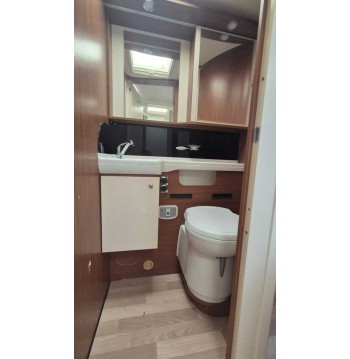 Autostar Privilege I720LC