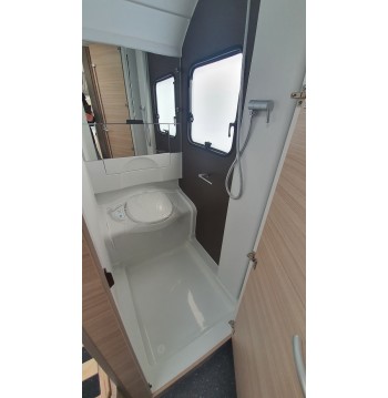 Adria altea 472 pk outlet